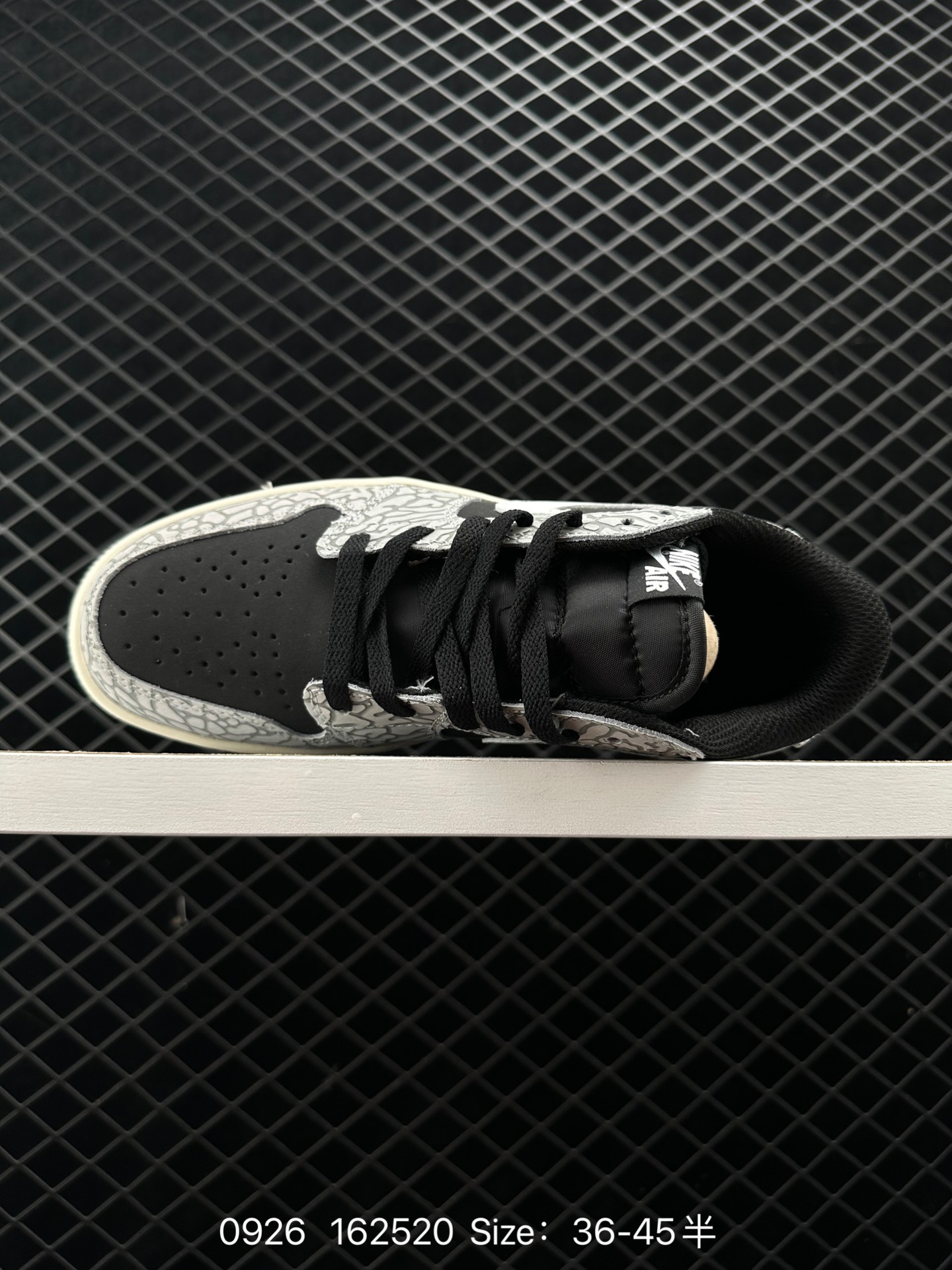 Air Jordan 1 Low AJ1